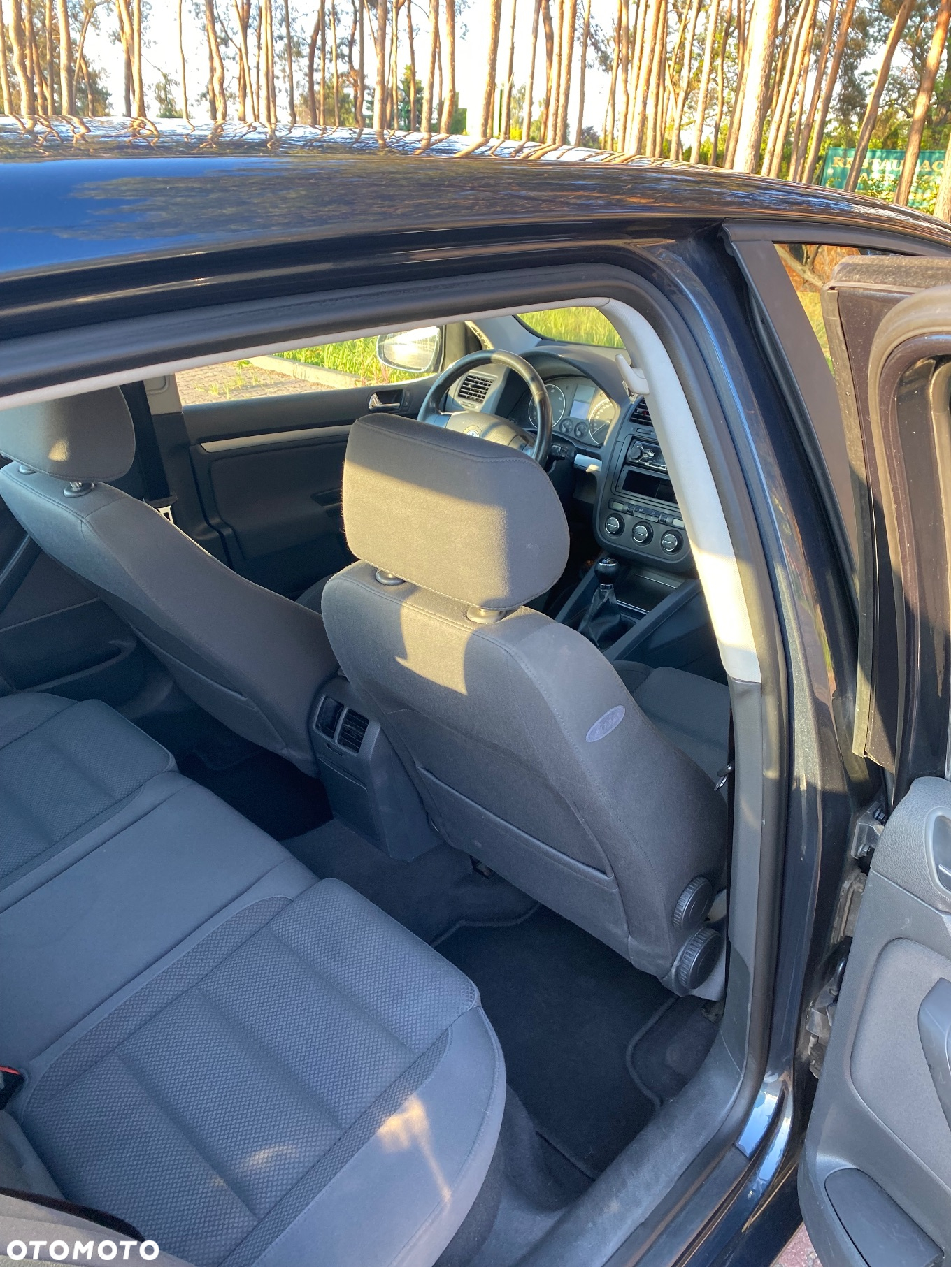Volkswagen Golf V 2.0 TDI Comfortline - 9
