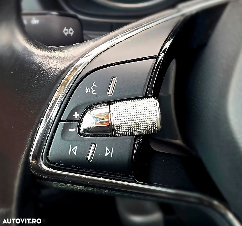 Skoda Fabia 1.0 TSI Ambition - 27