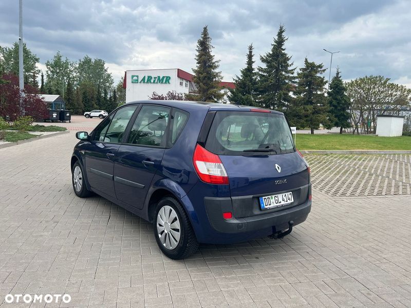 Renault Scenic 1.6 16V Confort Privilege - 16