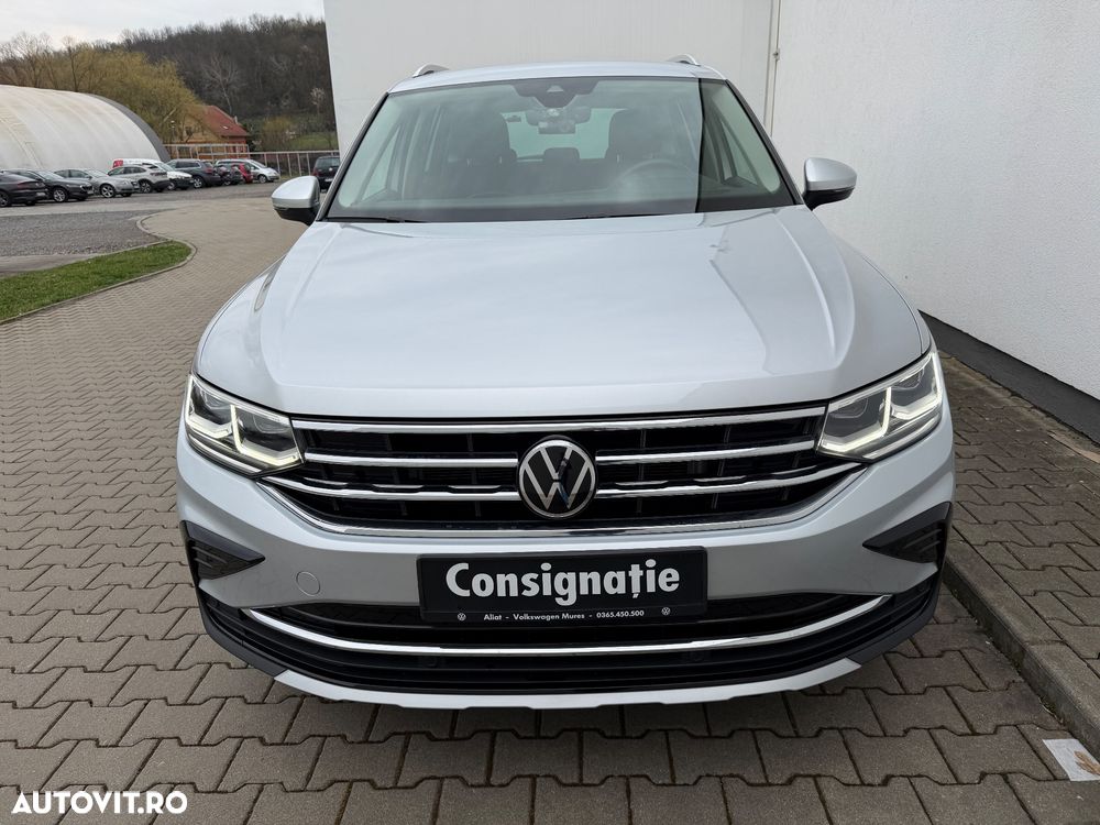 Volkswagen Tiguan - 4