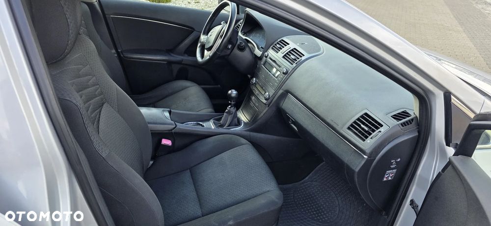 Toyota Avensis 2.0 D-4D Sol - 13