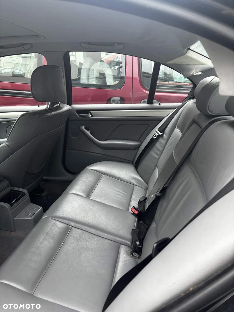 BMW Seria 3 - 6