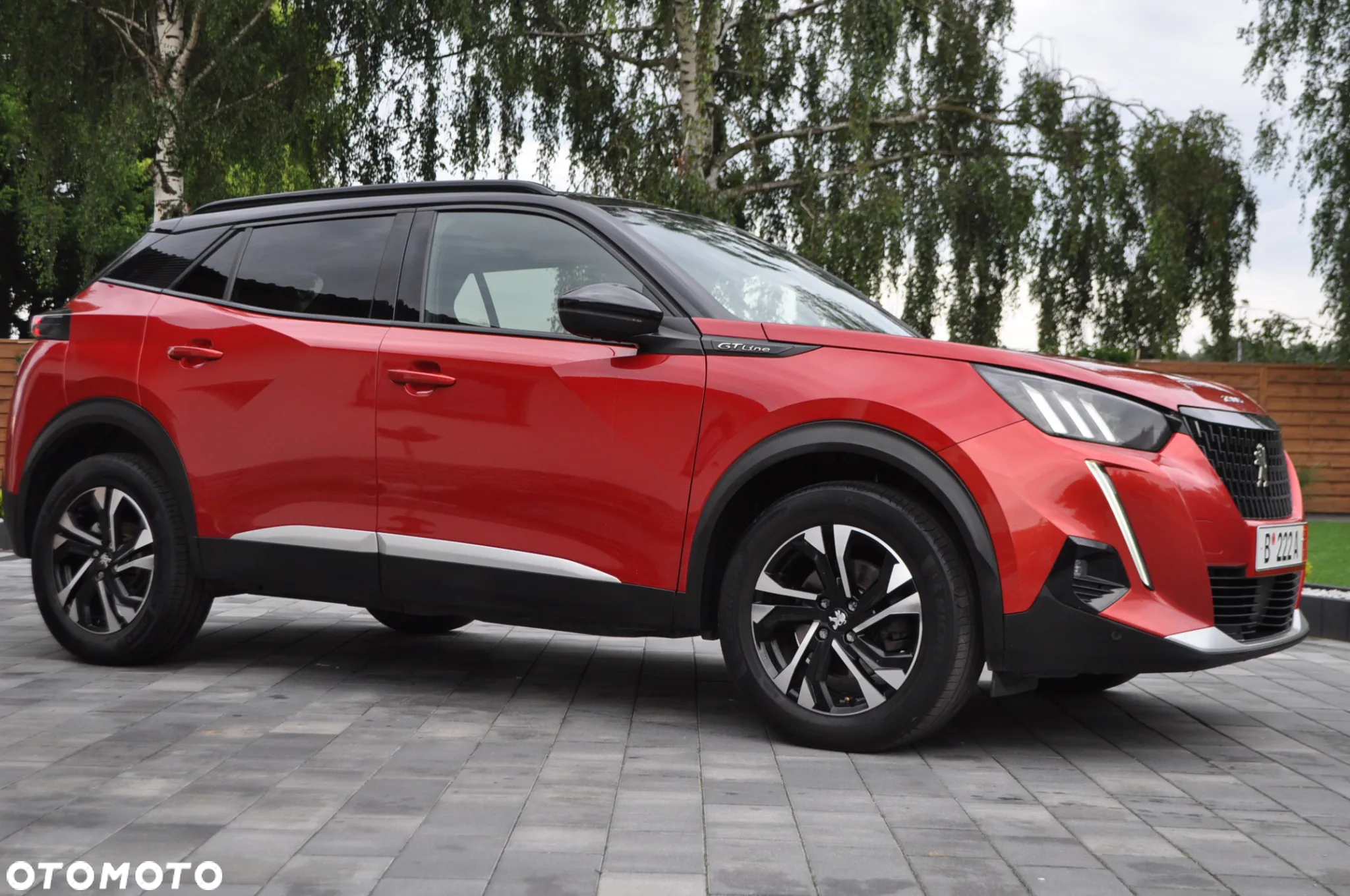 Peugeot 2008 BlueHDi 130 EAT8 GT - 6