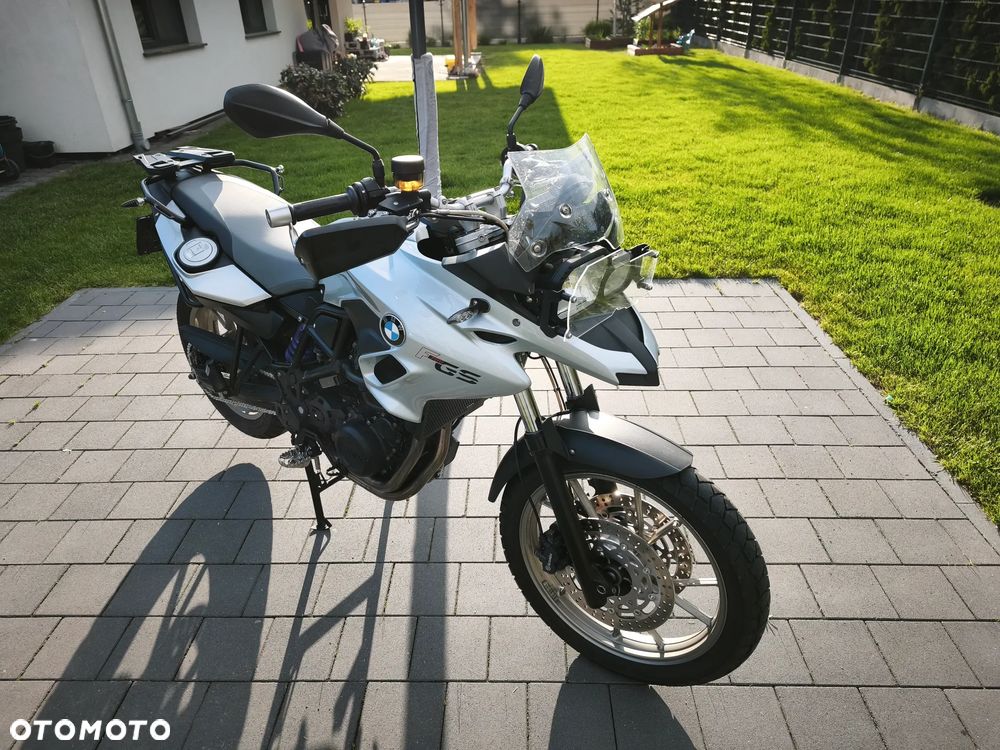 BMW F - 3