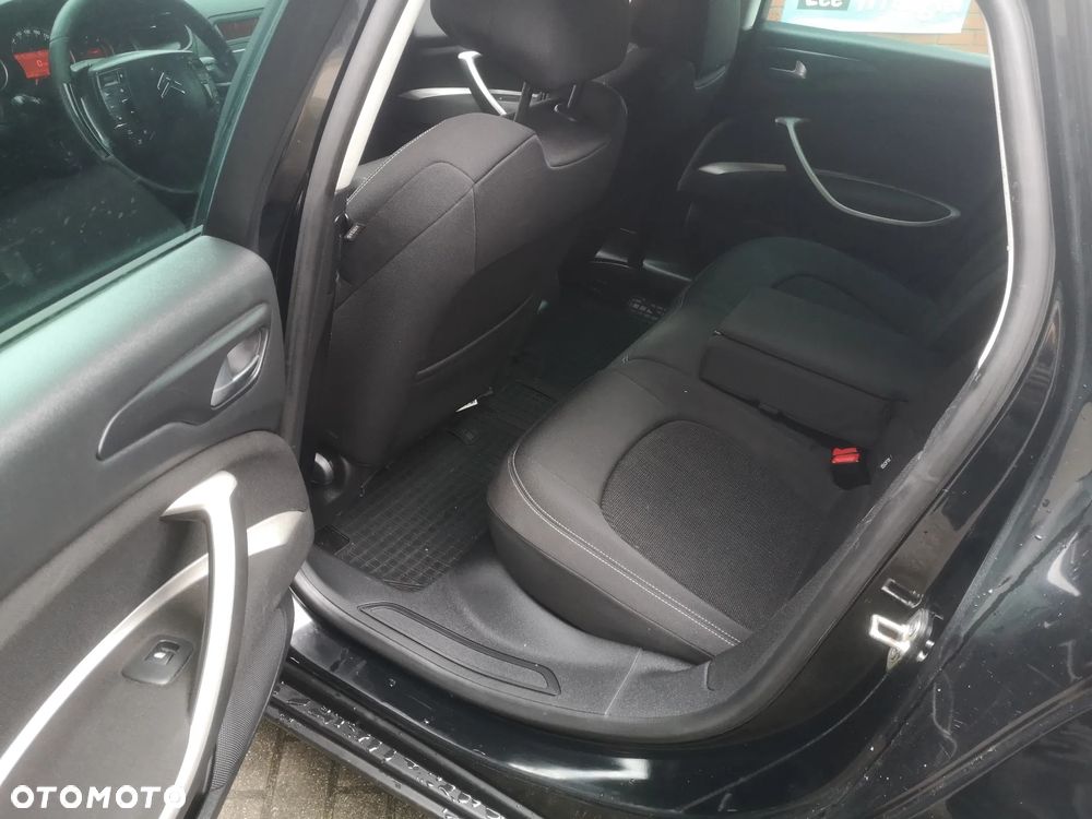 Citroën C5 2.0 HDi Confort - 8