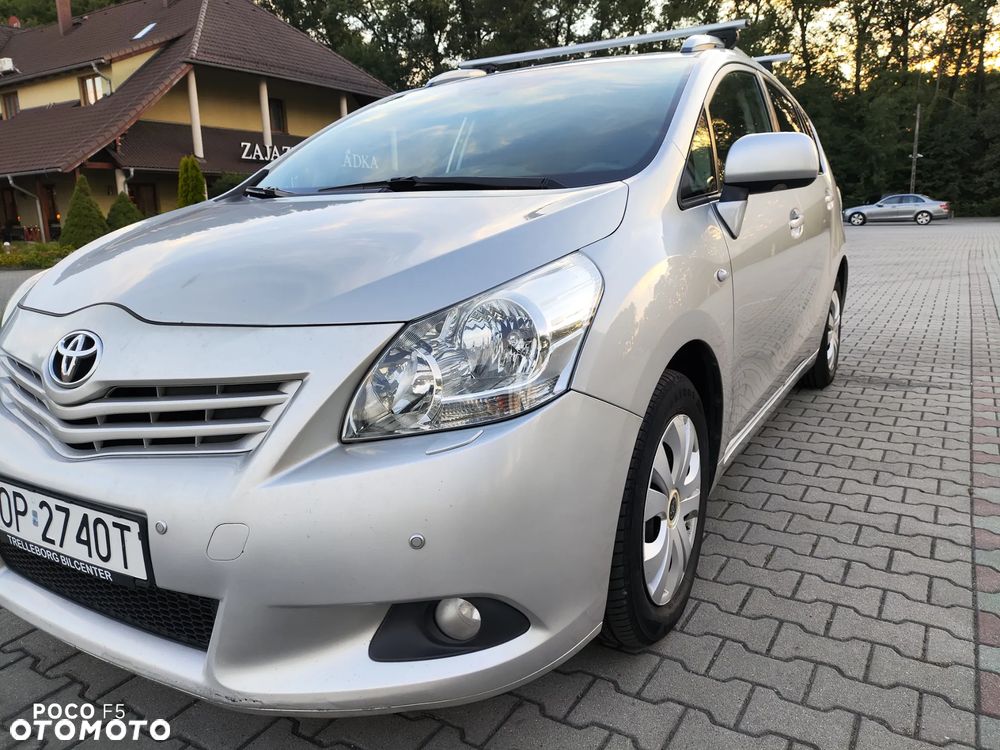 Toyota Verso 1.8 Sol plus 7os - 15