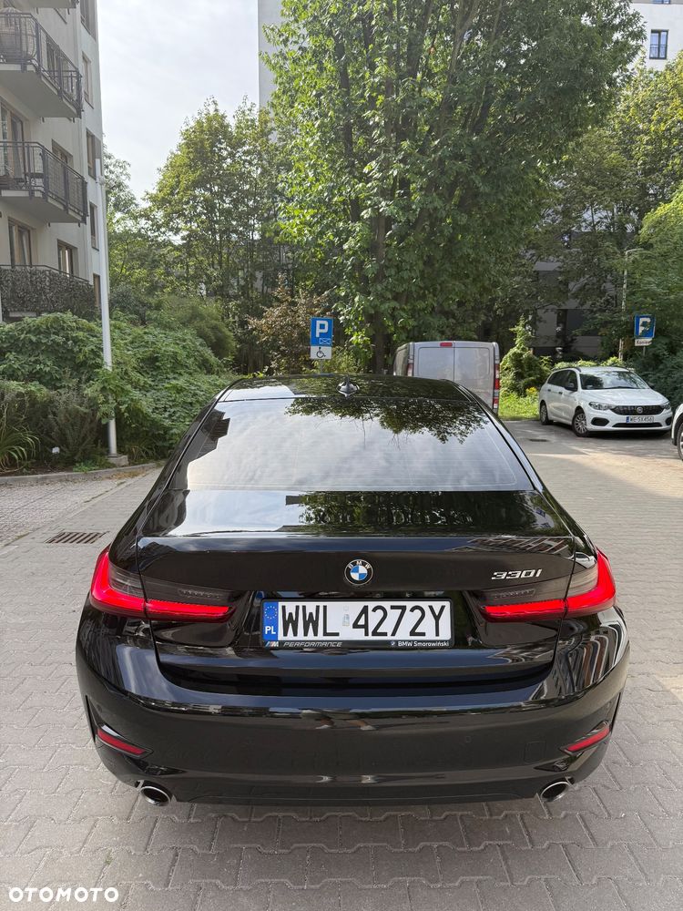 BMW Seria 3 330i Sport Line - 6