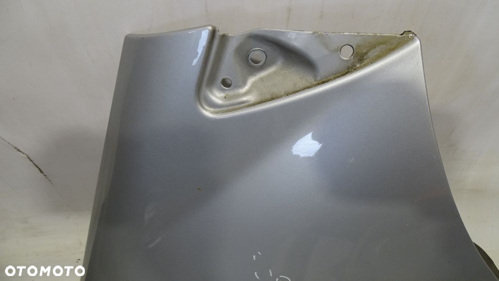 BŁOTNIK LEWY PRZEDNI MERCEDES W169 A150 761 - 4