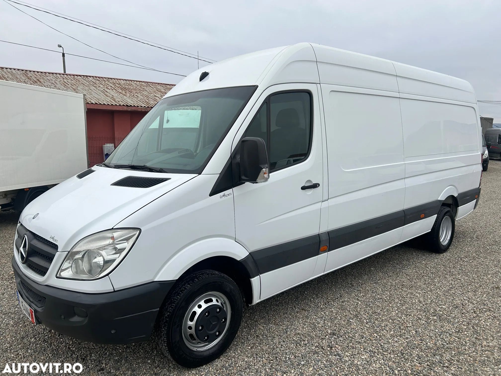 Mercedes-Benz Sprinter - 1
