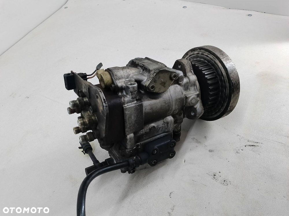 POMPA WTRYSKOWA VW LT 35 074130110K 0460415996  BOSCH 2.5 TDI - 7