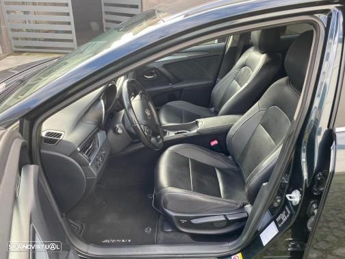 Toyota Avensis Touring Sports 1.6 D-4D Luxury+GPS - 15