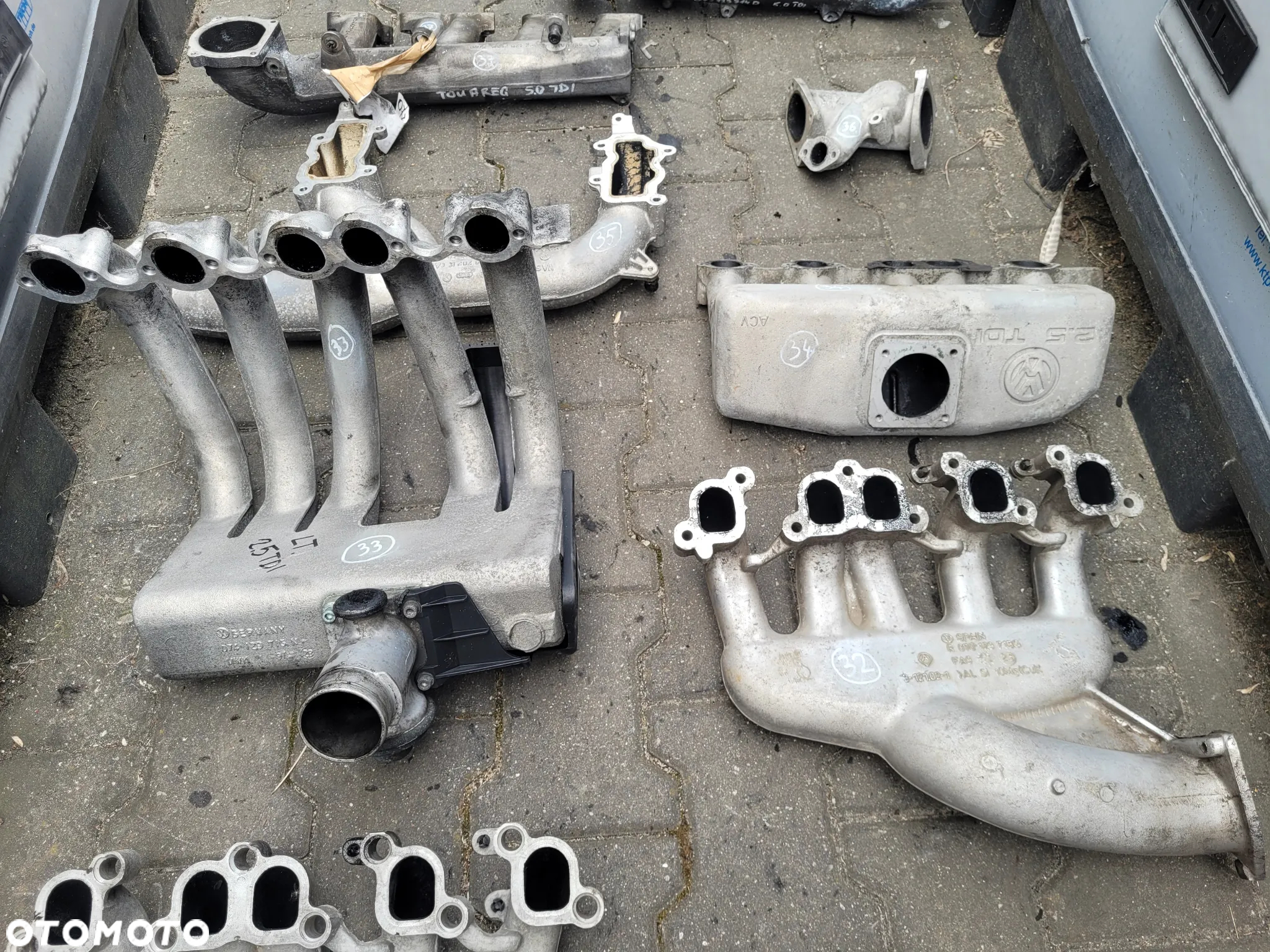 KOLEKTOR SSĄCY ALUMINIOWY VOLKSWAGEN DIESEL - 19