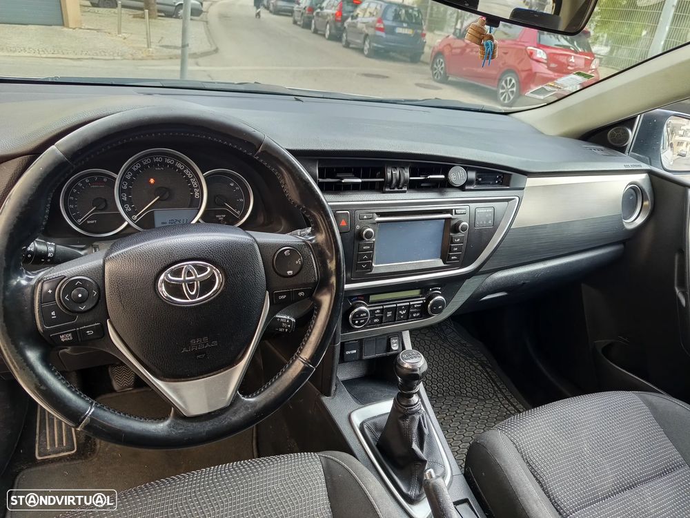 Toyota Auris 1.33 VVT-i ACtive+AC - 5