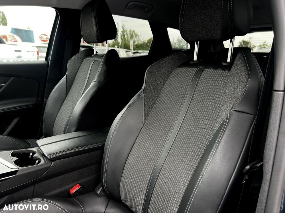Peugeot 3008 - 35