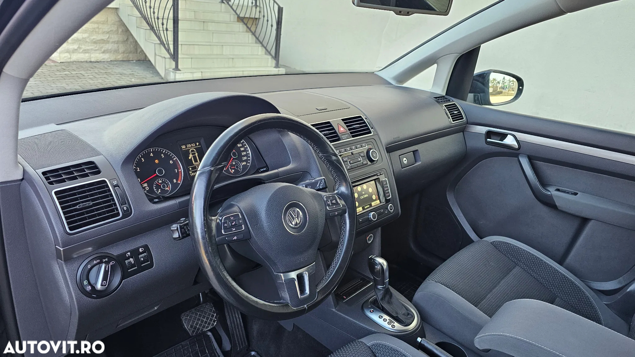 Volkswagen Touran 1.4 TSI DSG Highline - 18