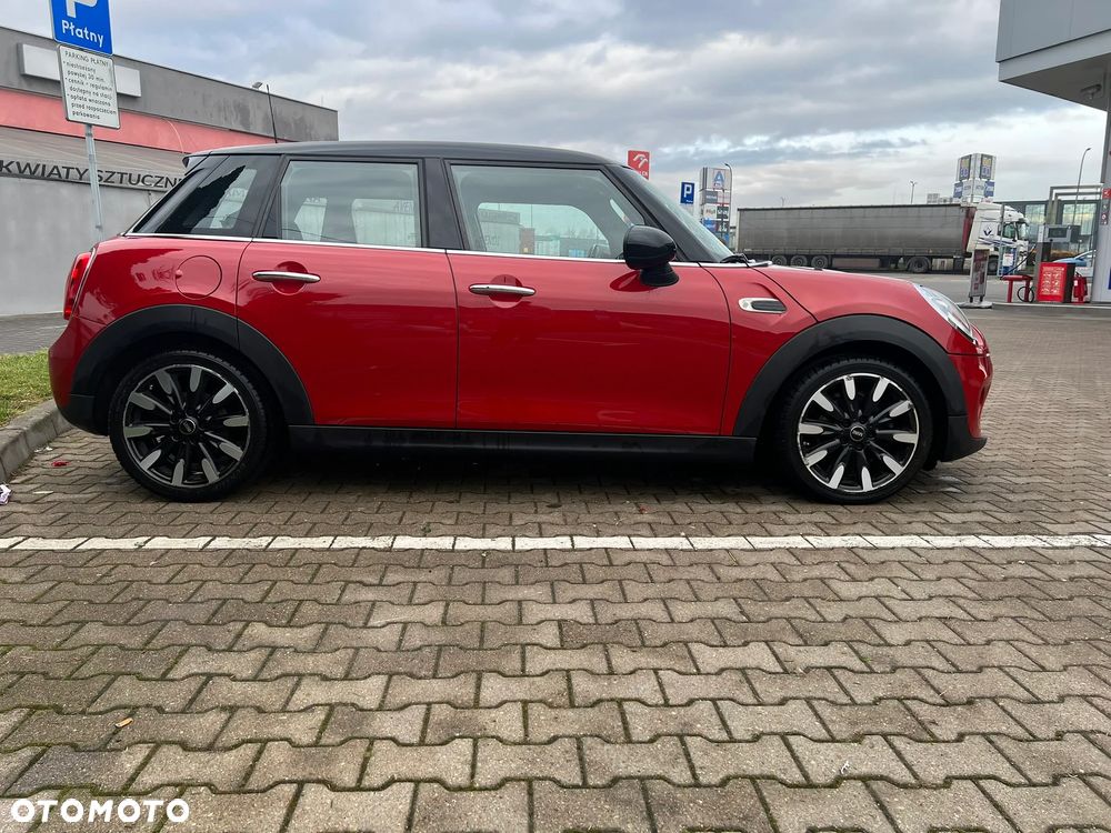 MINI Cooper Standard - 10