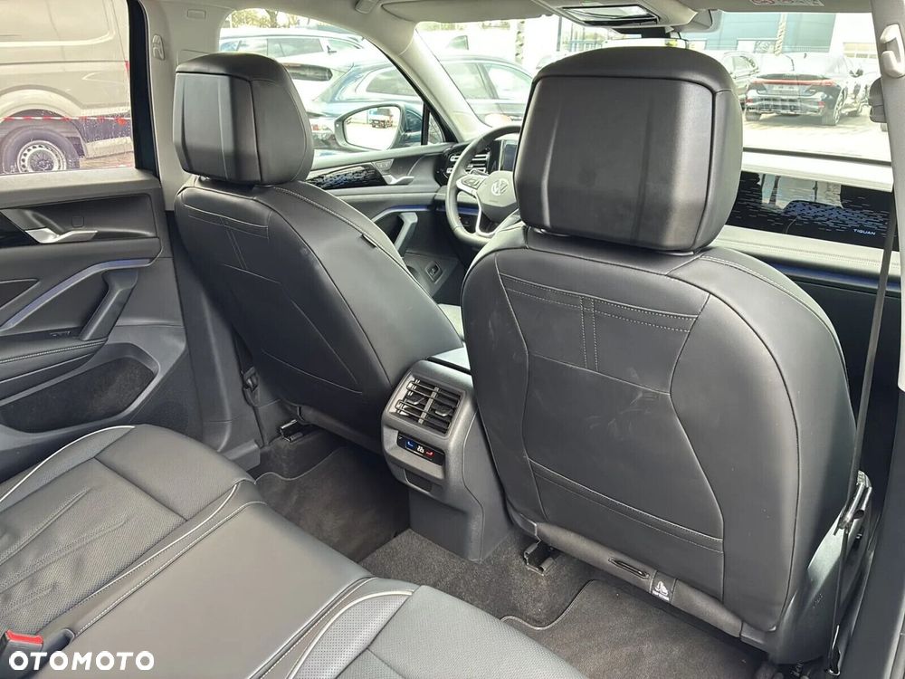 Volkswagen Tiguan - 33