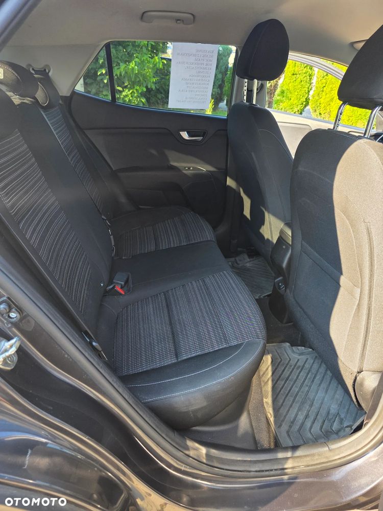 Kia Stonic 1.2 Edition 7 - 9