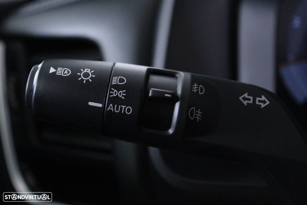 Nissan Qashqai 1.3 DIG-T N-Connecta LED+TT - 24