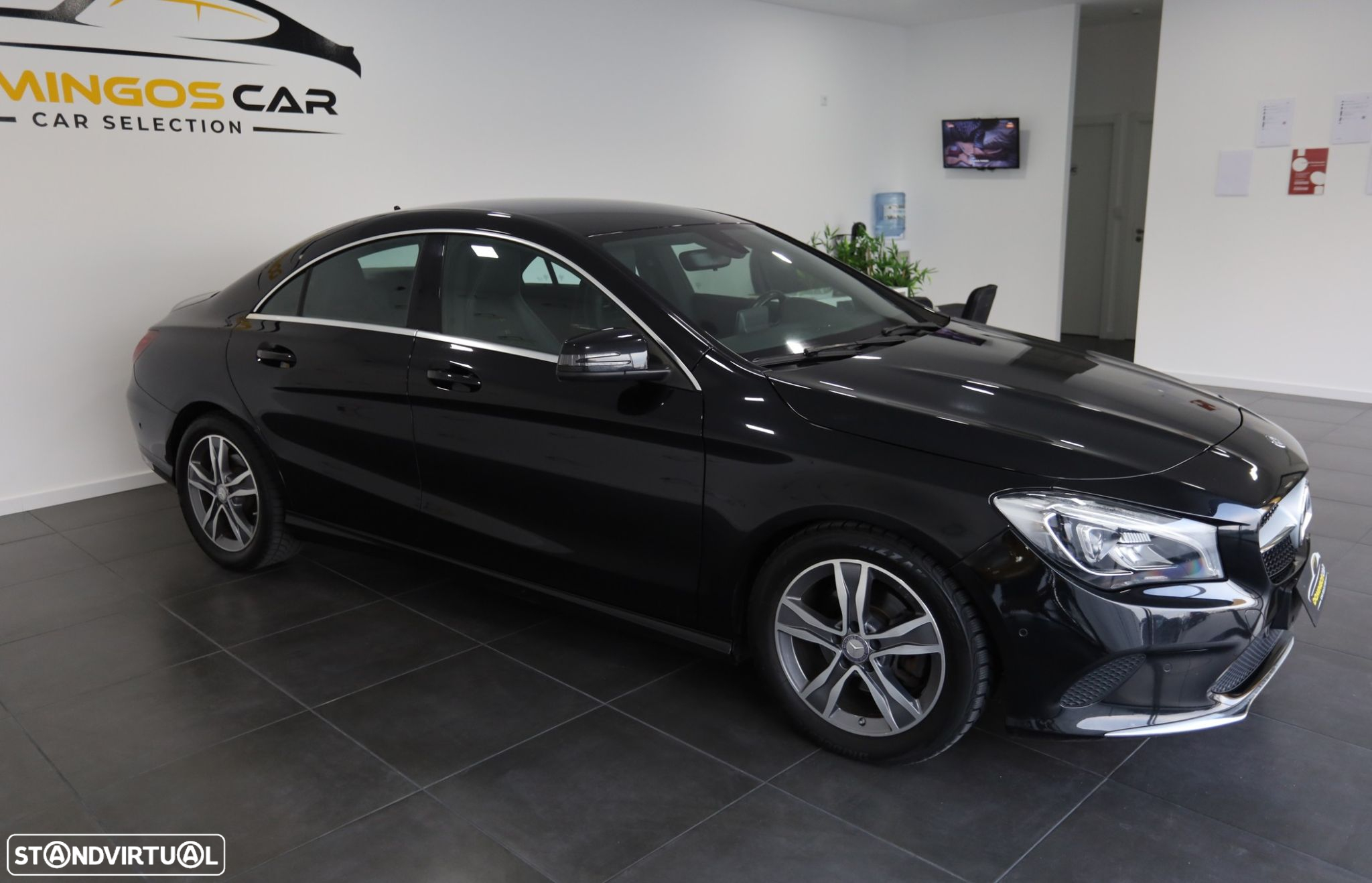 Mercedes-Benz CLA 180 - 5