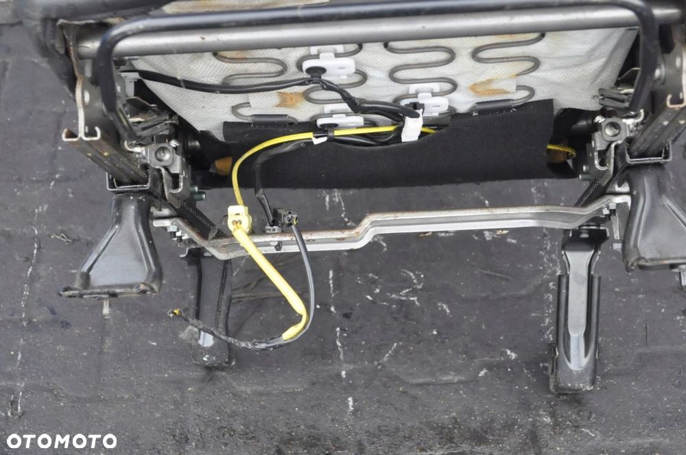 CITROEN C-CROSSER FOTEL SKÓRA - 9