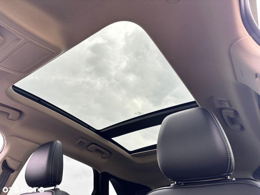 Ford Kuga 2.5 FHEV FWD Vignale - 16