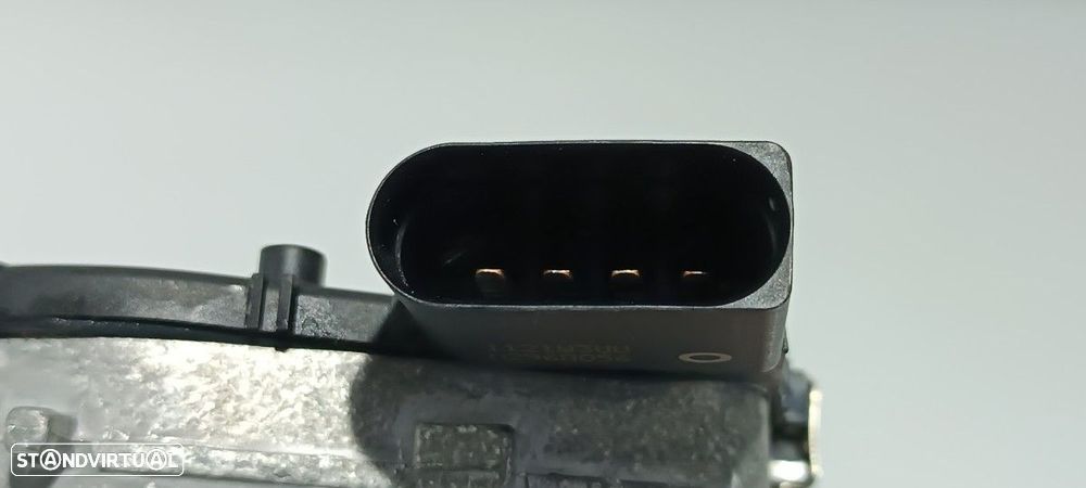 MOTOR LIMPA-VIDROS FRONTAL BMW SERIE 1 LIM. (F40) 118D M SPORT - 3