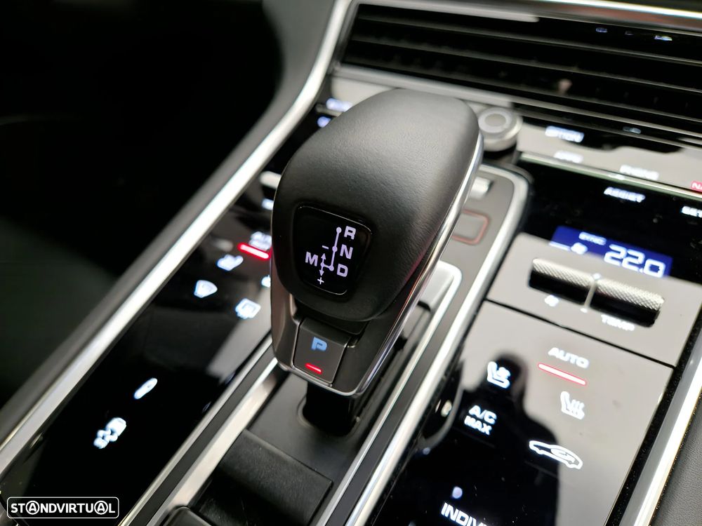 Porsche Panamera Sport Turismo 4 E-Hybrid Platinum Edition PDLS - 17