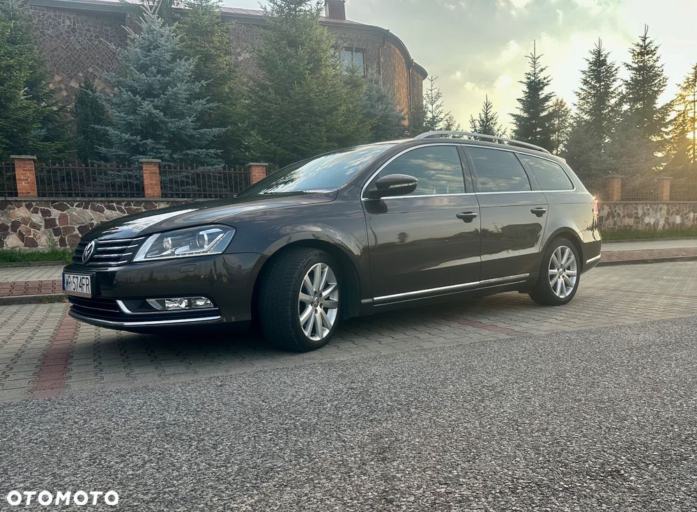Volkswagen Passat Variant 2.0 TDI BlueMotion Technology Highline - 10