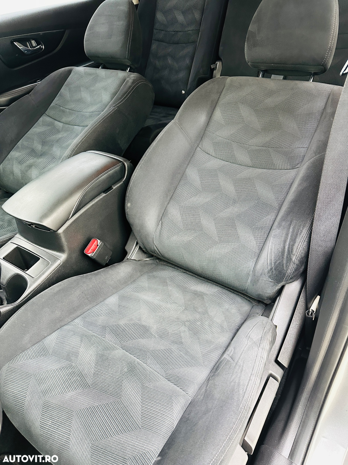 Nissan X-Trail - 24