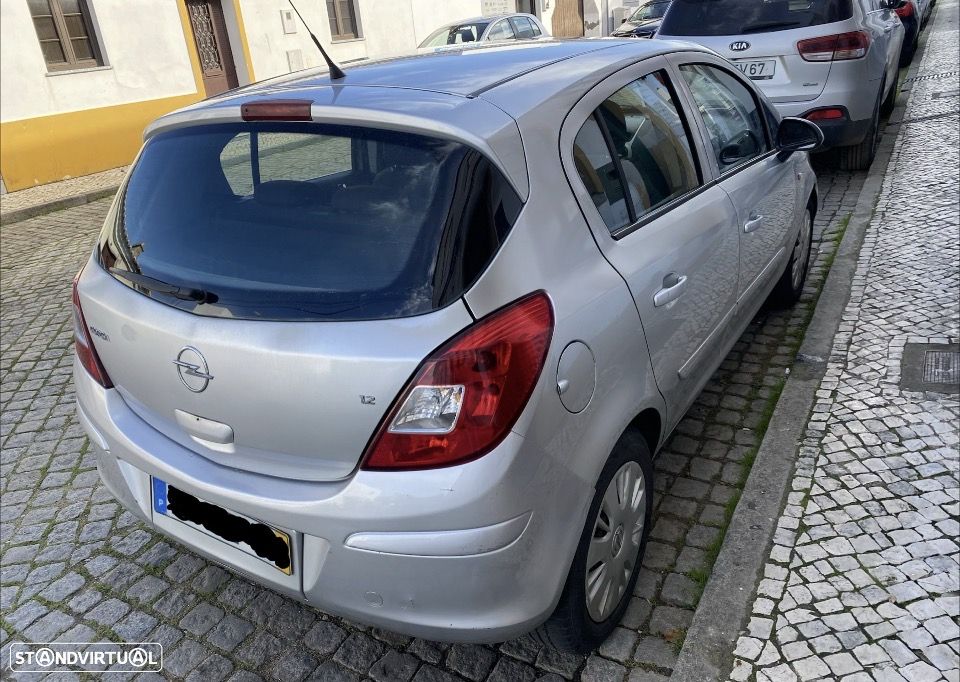 Opel Corsa 1.2 Twinport First - 2