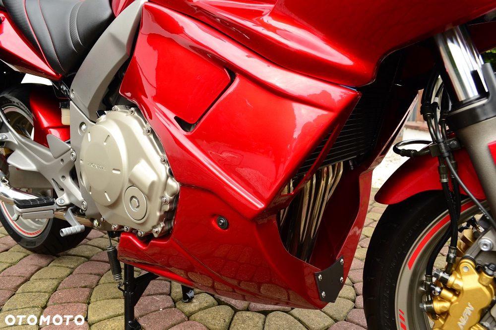 Honda CBF - 17