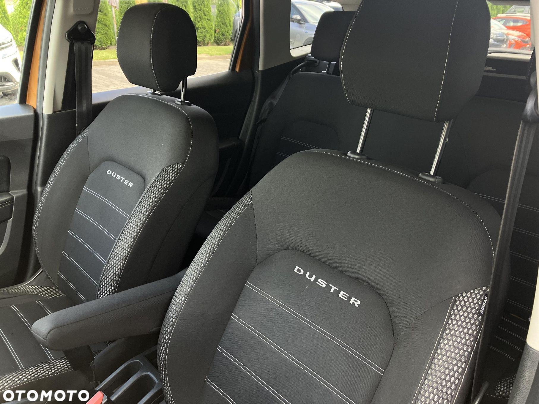 Dacia Duster 1.6 SCe Prestige - 11