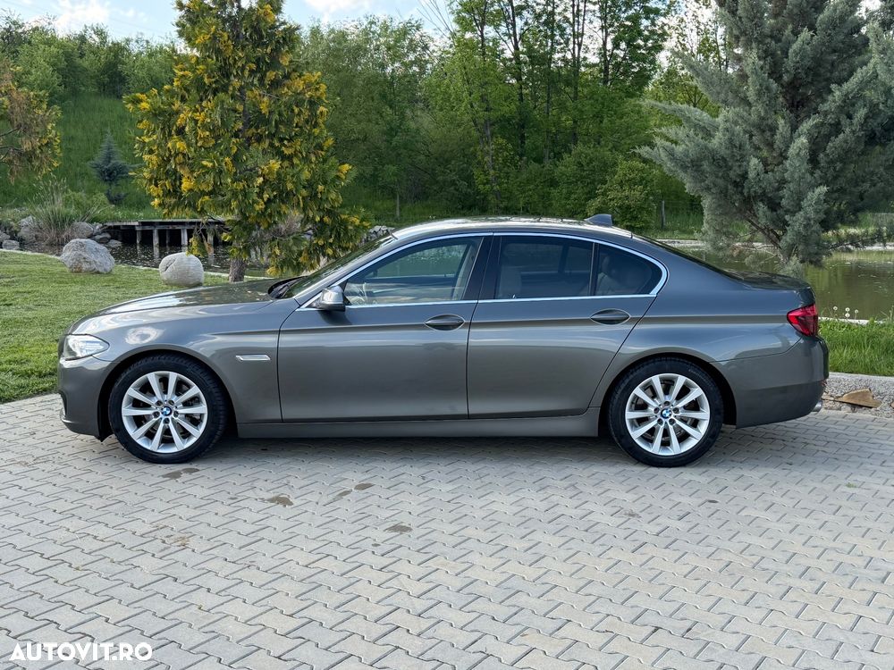 BMW Seria 5 520d Aut. - 11