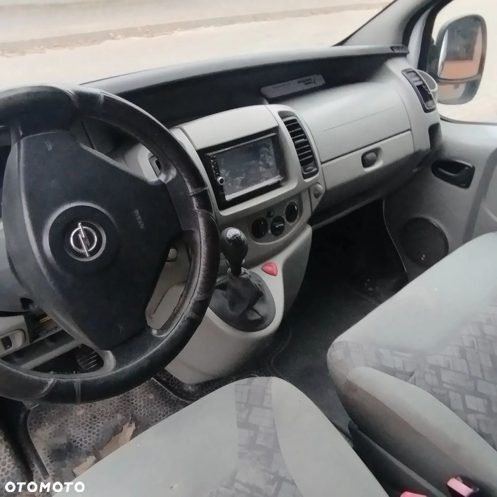Opel Vivaro - 7