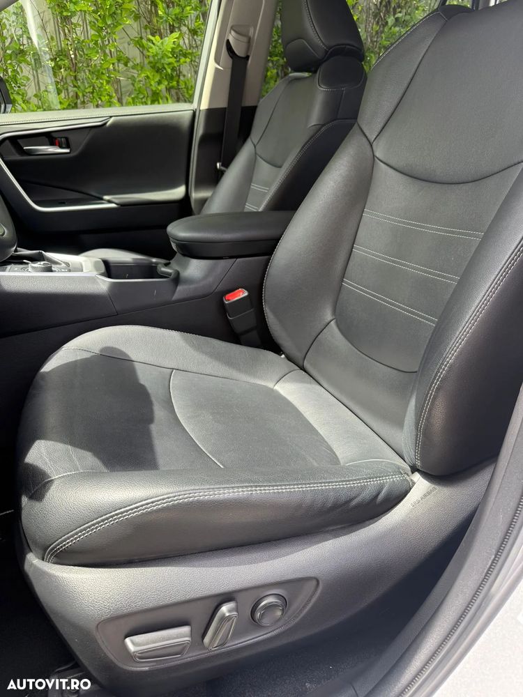Toyota RAV4 2.5 VVT-iE 4x4 Luxury Premium - 10