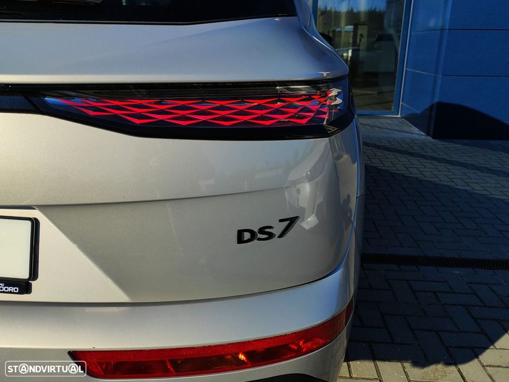 DS DS7 E-Tense Performance Line EAT8 - 6