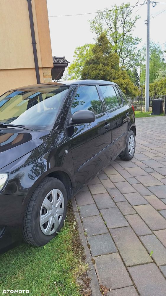 Skoda Fabia 1.2 HTP - 4