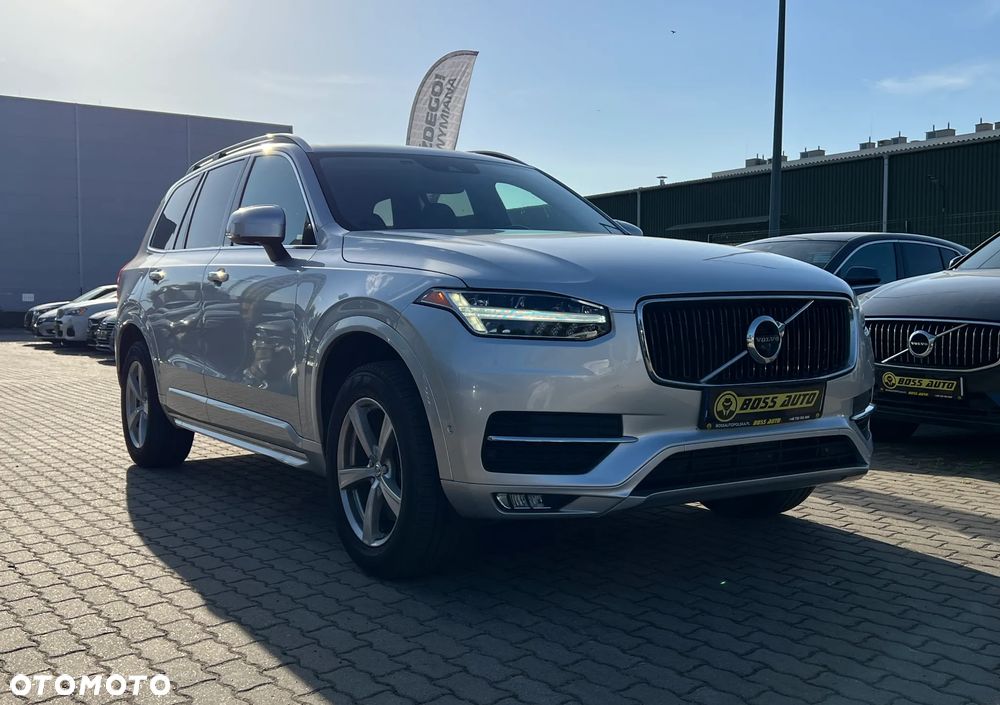 Volvo XC 90 - 3