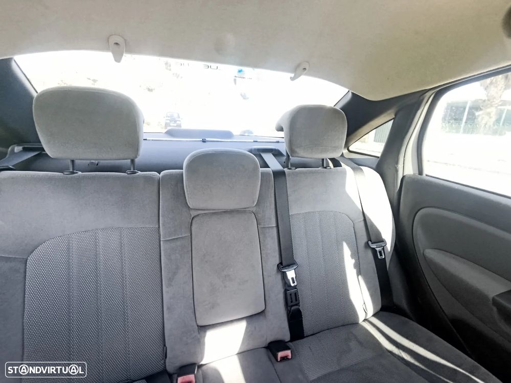 Fiat Linea 1.3 M-Jet Emotion - 7