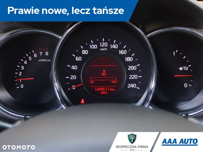 Kia Ceed - 12