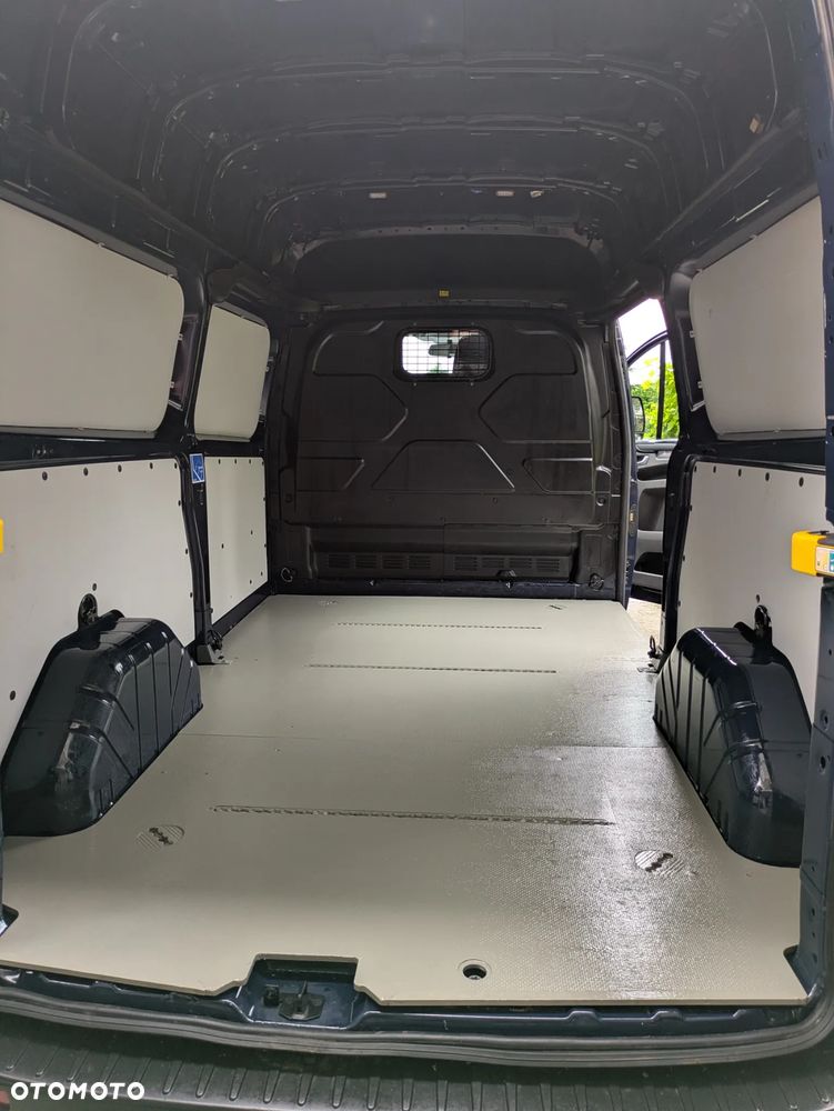 Ford Transit Custom - 5