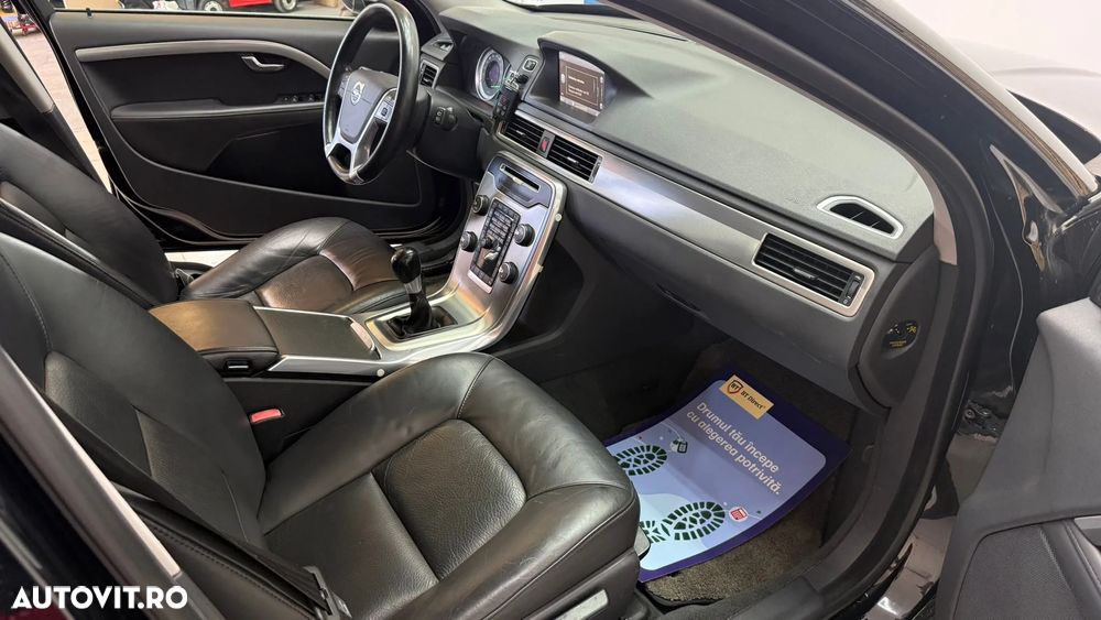 Volvo V70 D4 Edition - 8