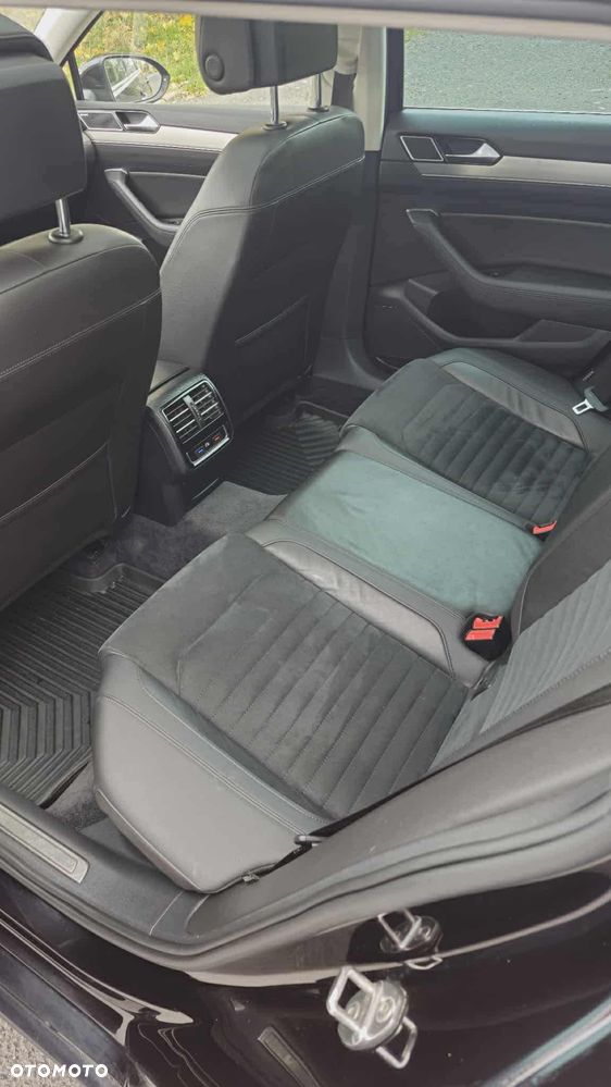 Volkswagen Passat Variant 2.0 TDI Bi-Turbo BMT 4Mot Highline DSG - 8
