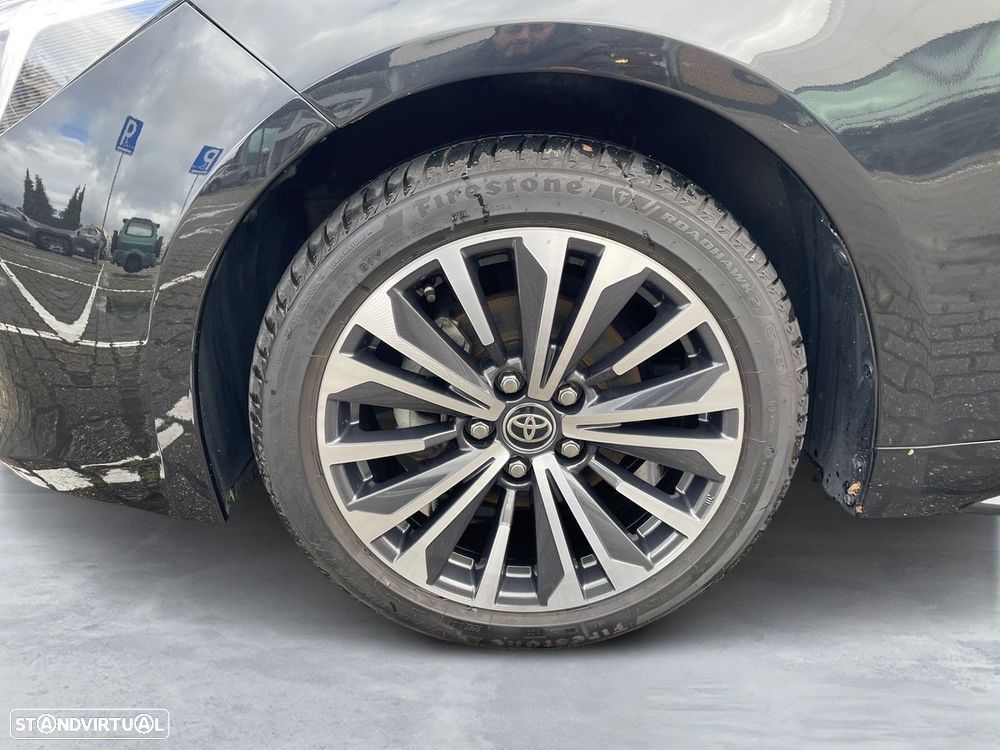 Toyota Corolla Touring Sports - 16
