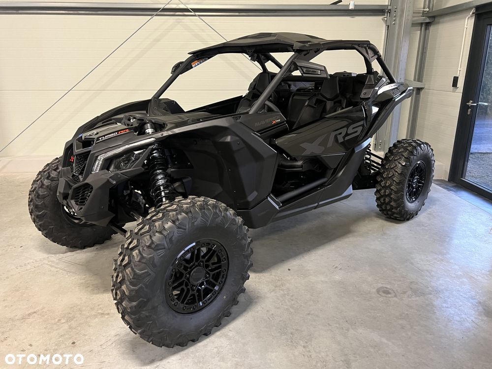 Can-Am Maverick - 2