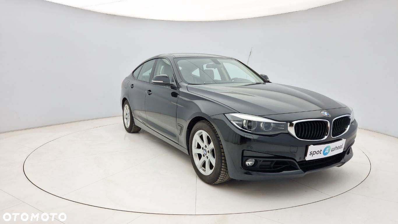 BMW 3GT 320i - 12