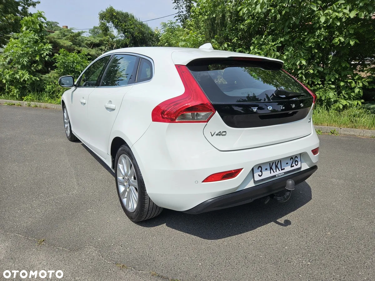 Volvo V40 D2 Momentum - 5