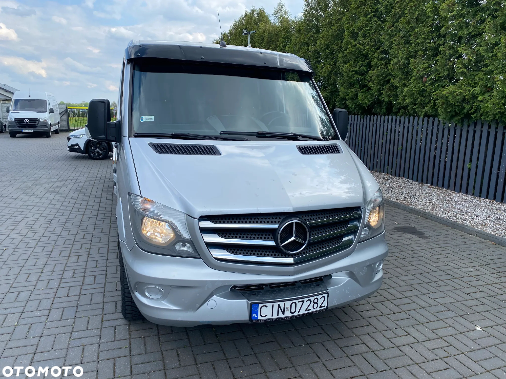 Mercedes-Benz SPRINTER - 2