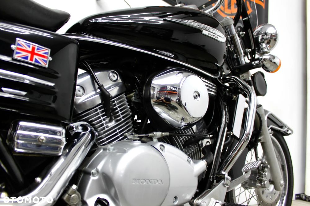 Honda Shadow - 12